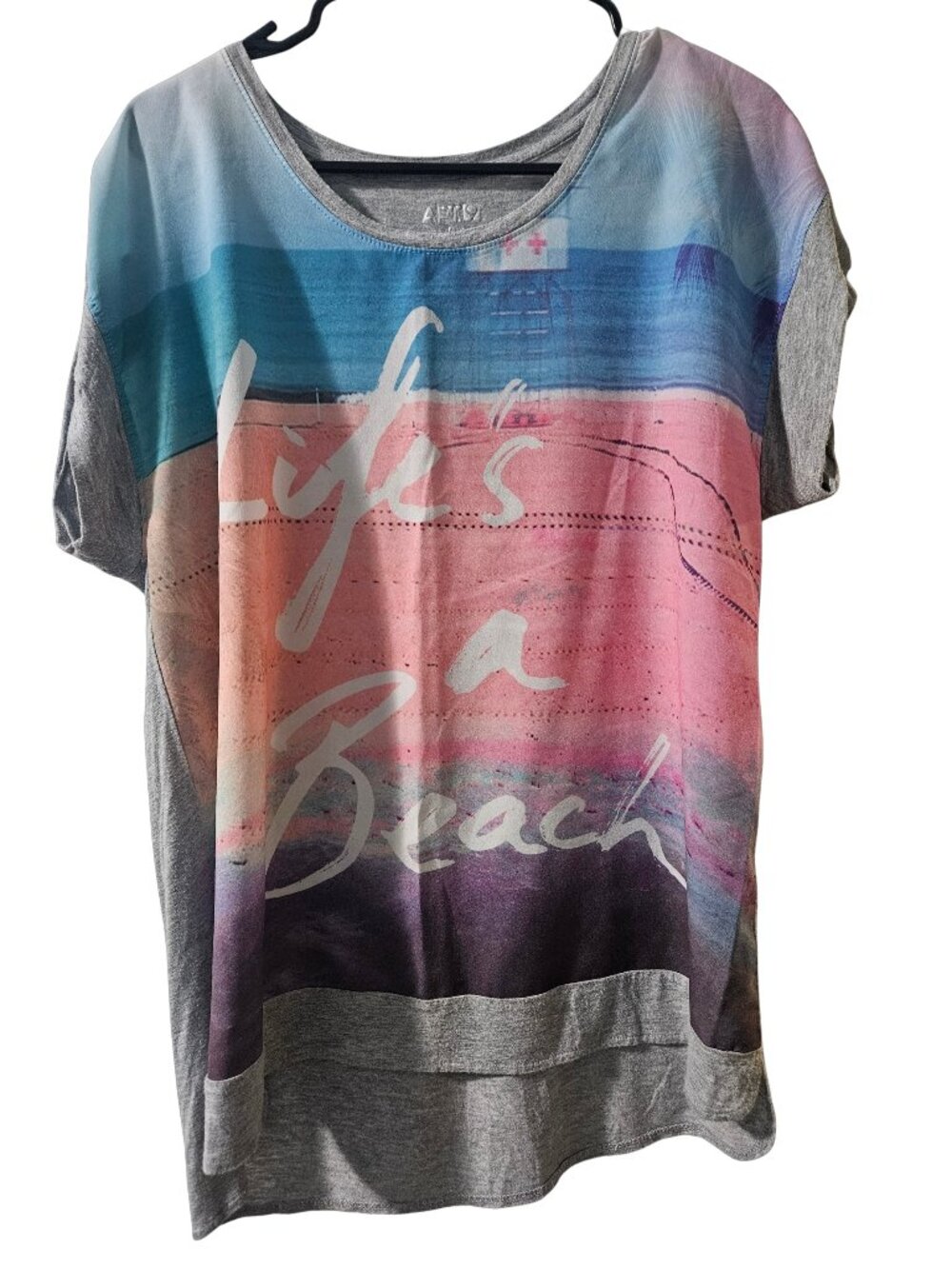APT. 9 Size M Gray/Pink "Life's a Beach" Short Sleeve Top